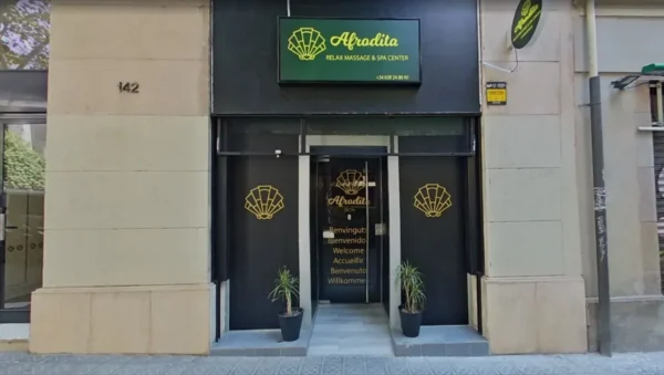 Fachada de Afrodita BCN en Carrer de Villarroel 142, Barcelona
